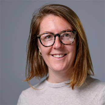 Dr Deborah McFarlane